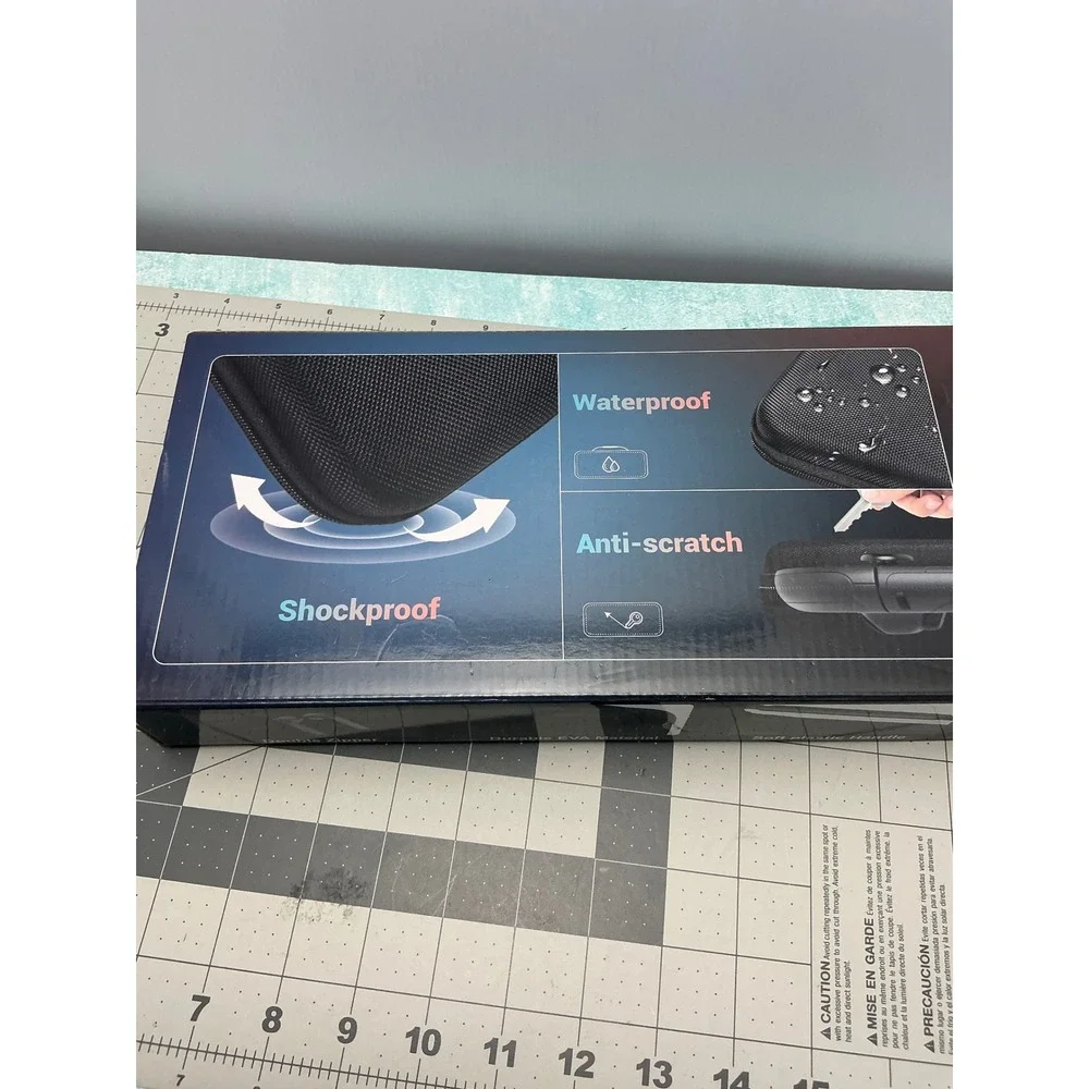Arctiiro Nintendo Switch Carrying Case Black Hard Shell 10 Game Card Slots NEW‎